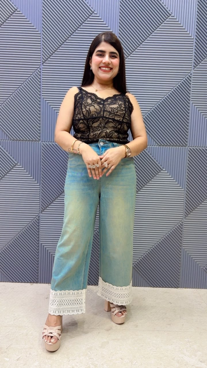BEAUTIFUL JEANS WTH EMBROIDERED LACE WORK GGR5187 Girls Glitters