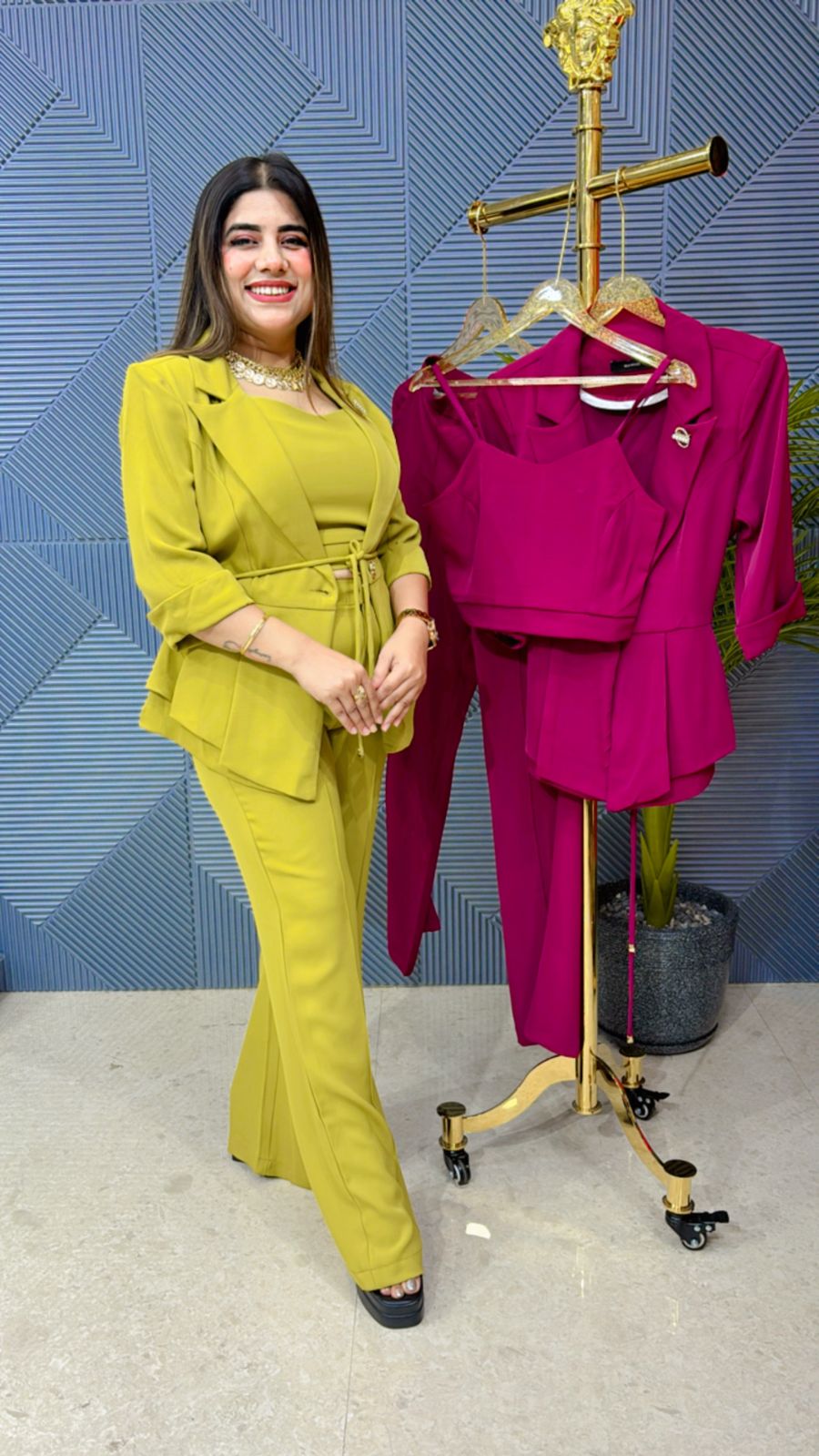 Beautiful 3piece Blazer Set GGR1201