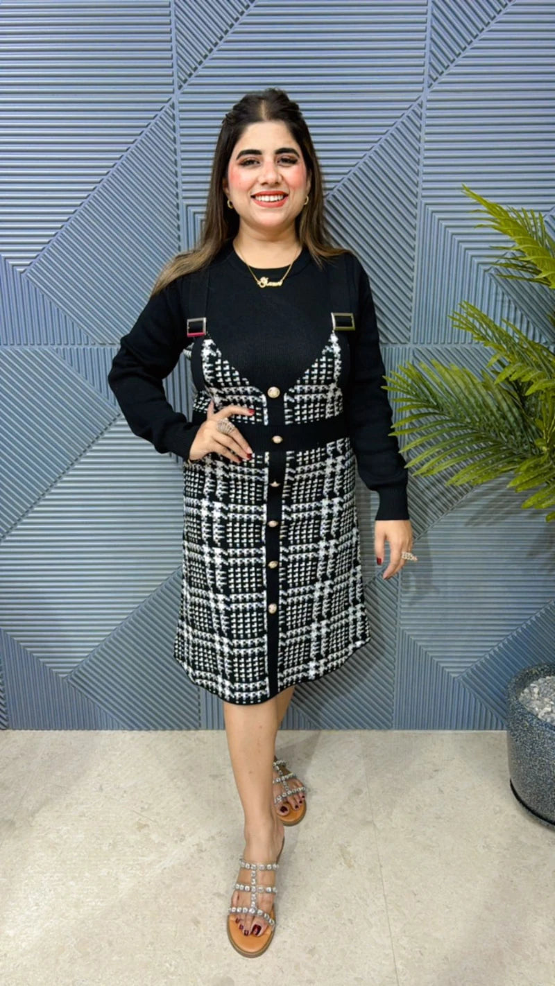 Beautiful Knitted Dress GGR575