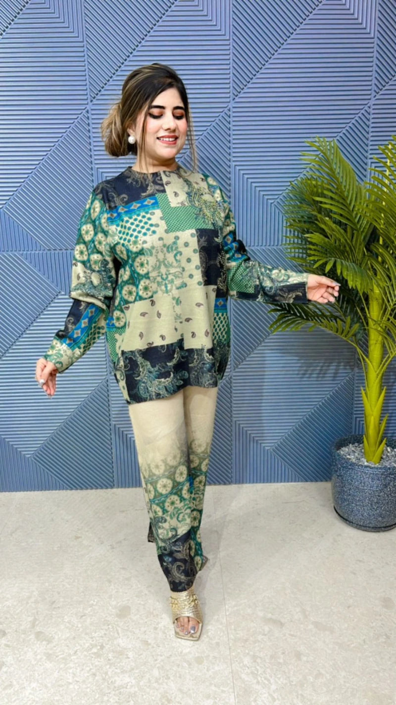 Beautiful Pashmina Cord Set With Swarovski Work GGR740