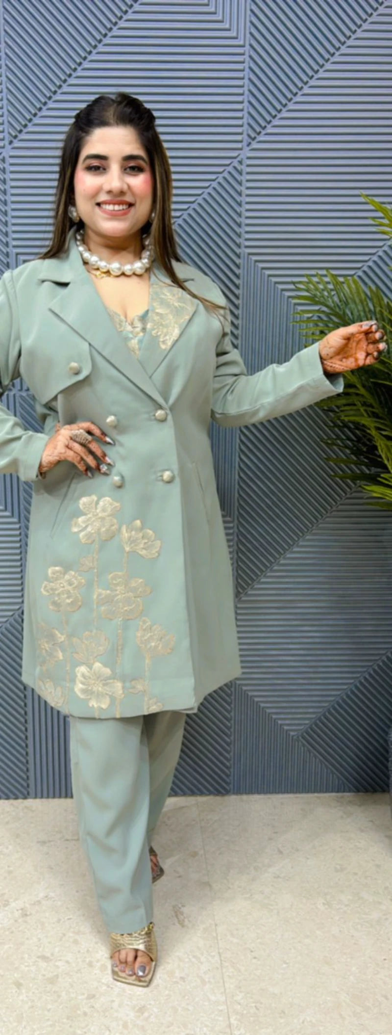 Beautiful Premium Quality Three Piece Set GGR712