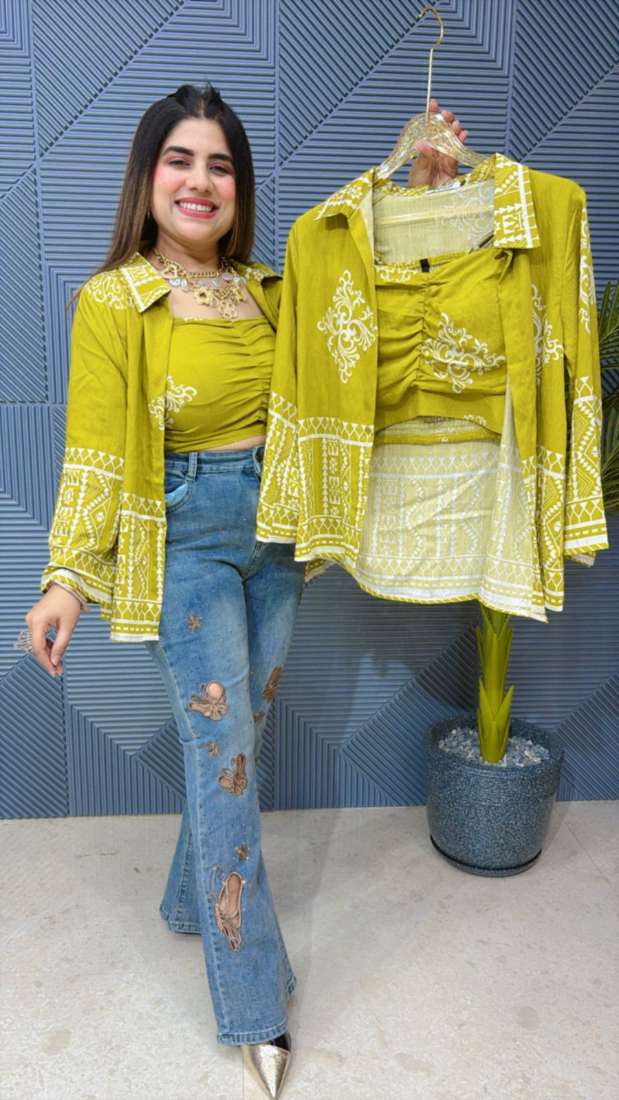 Beautiful Summer Top With Bustier GGR1303