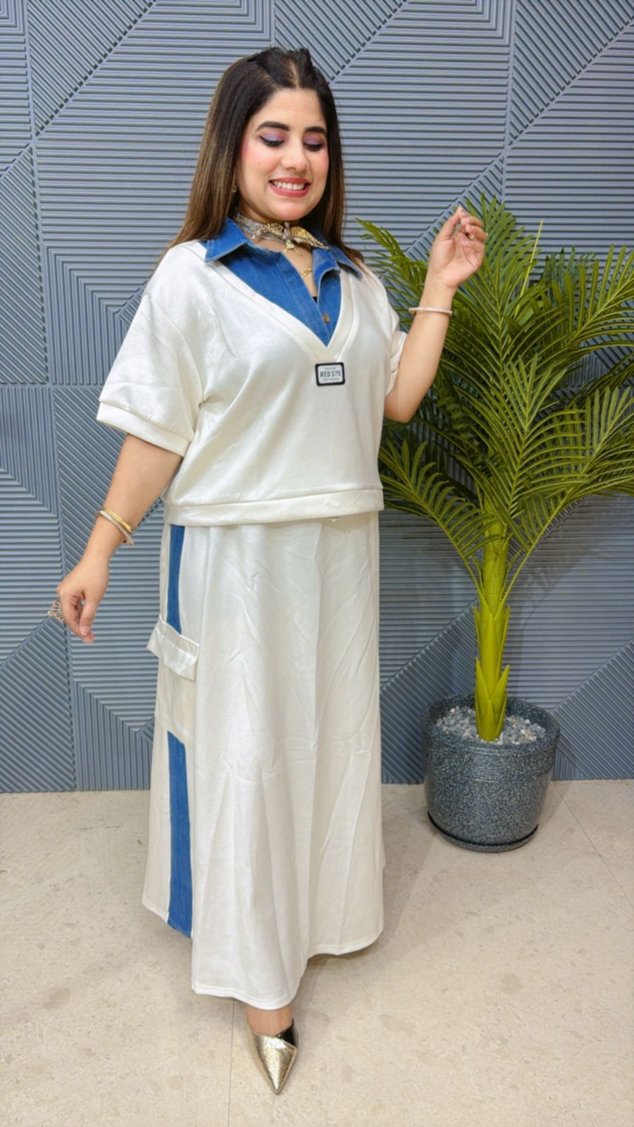 Beautiful Top With Skirt GGR1321