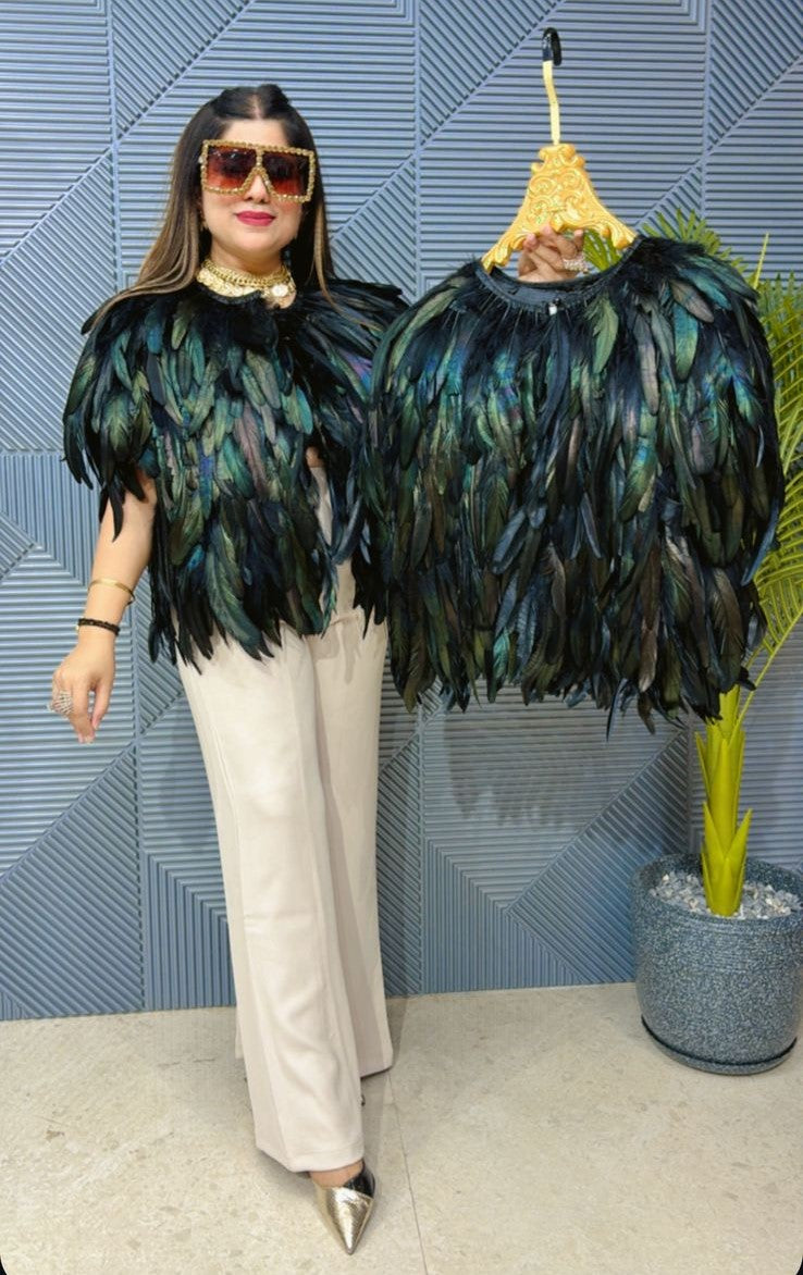 CAPE SHRUG GGR1306