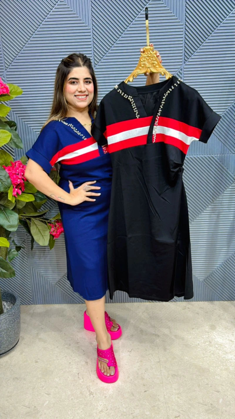 Midi Dress With Beautiful Neck GGR562