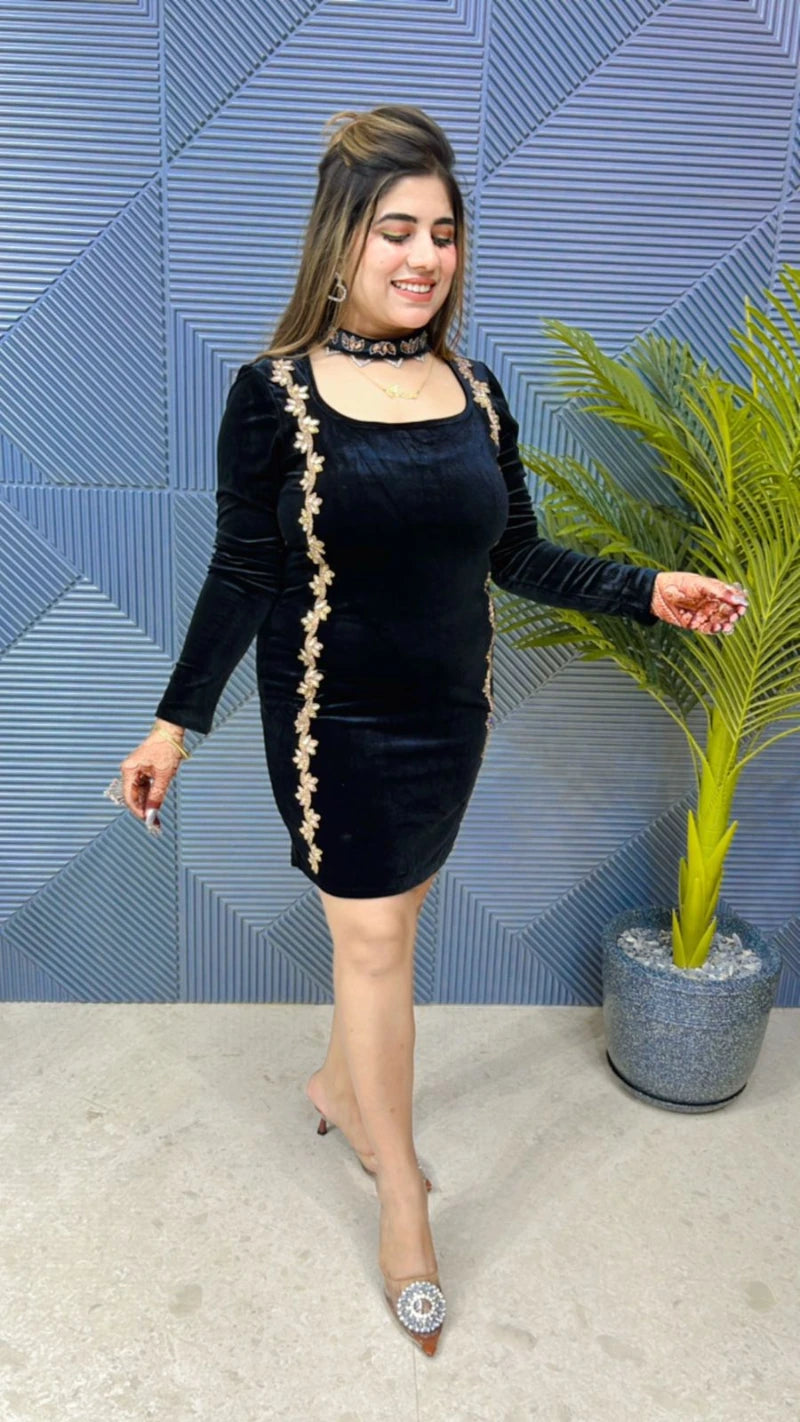 Premium Partywear Choker Neck Velvet Dress GGR686