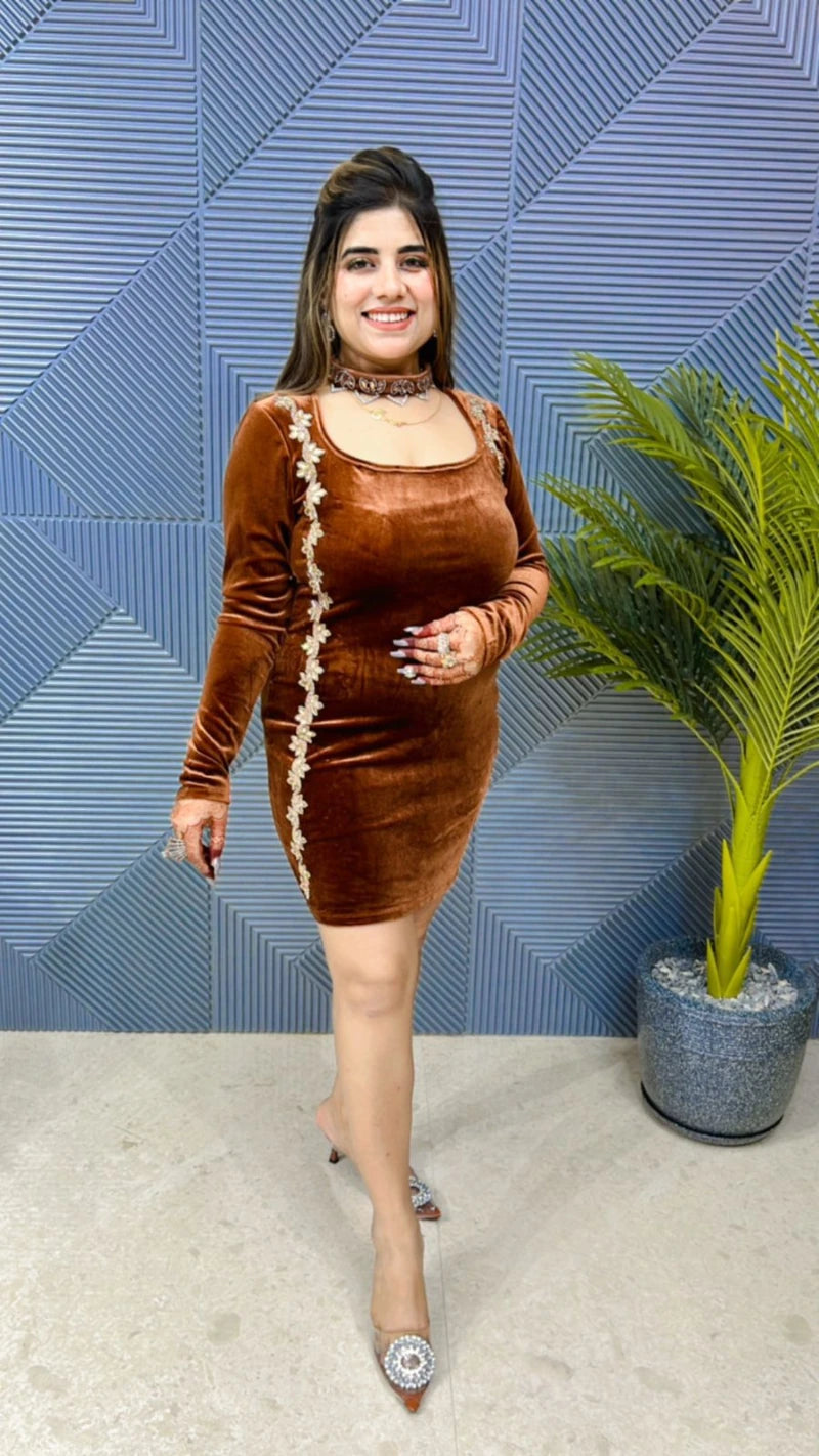 Premium Partywear Choker Neck Velvet Dress GGR686