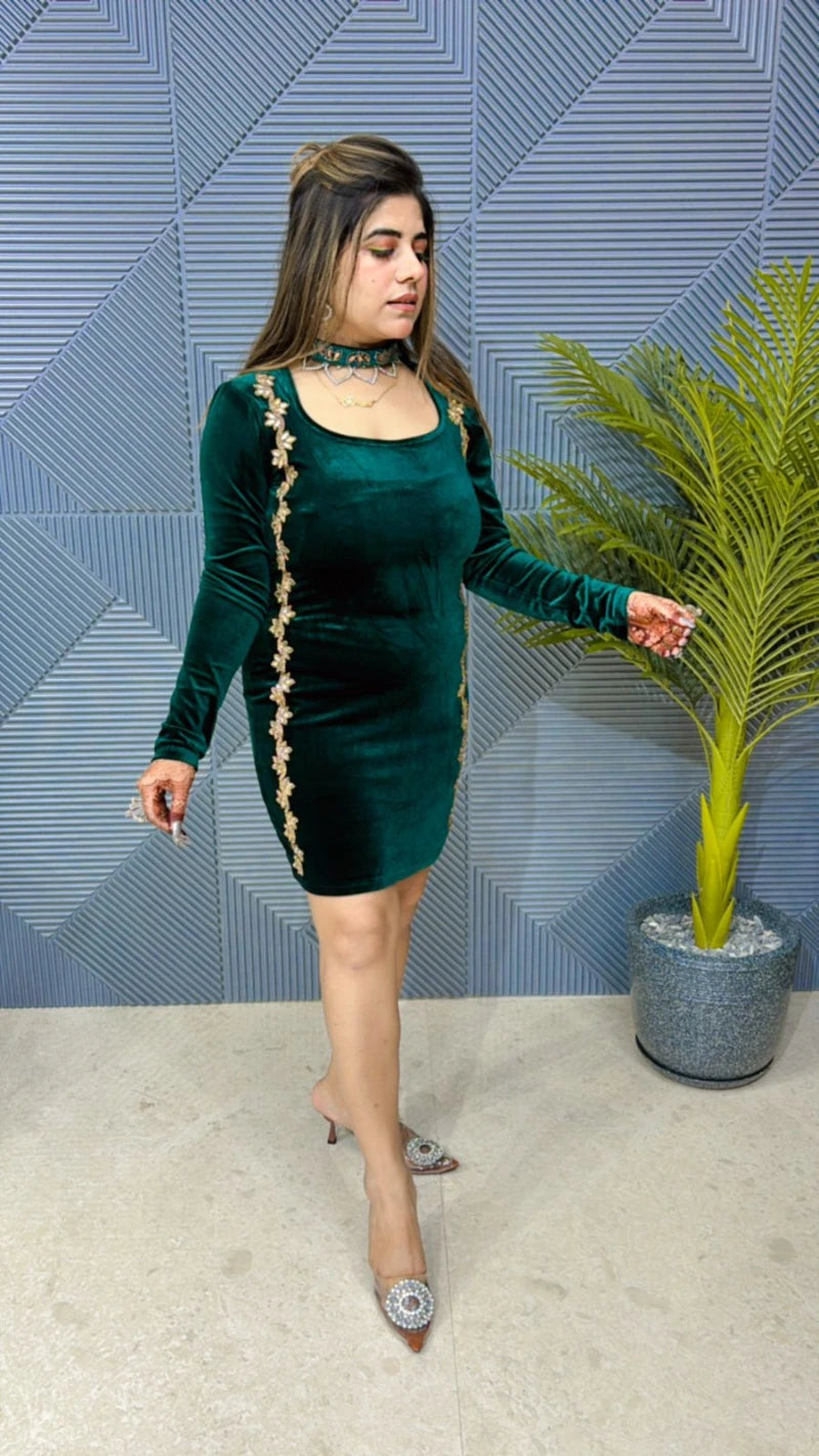 Premium Partywear Choker Neck Velvet Dress GGR686