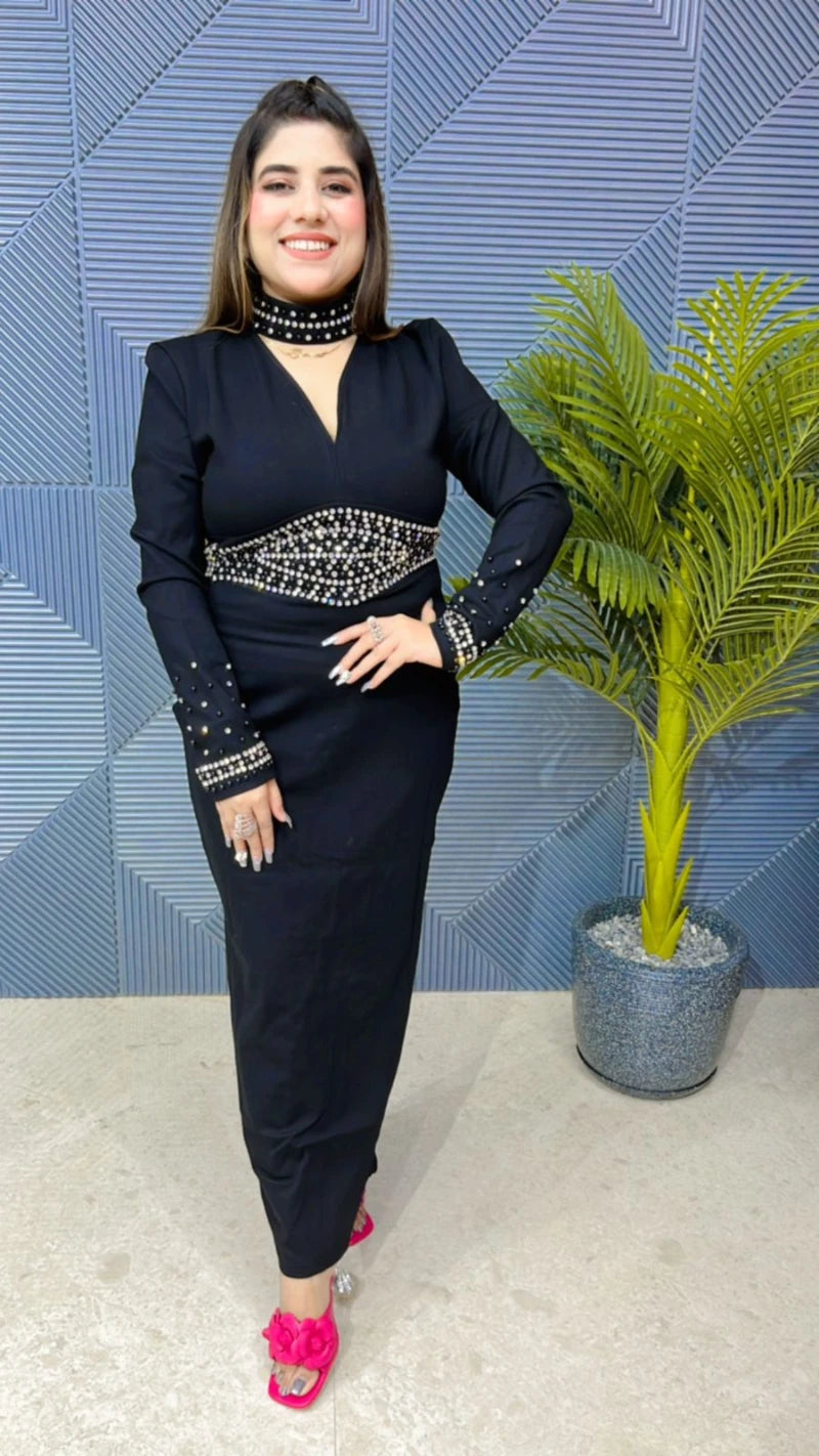 Premium Quality Dress With Choker Neck GGR727