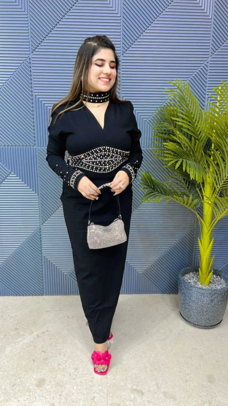 Premium Quality Dress With Choker Neck GGR727