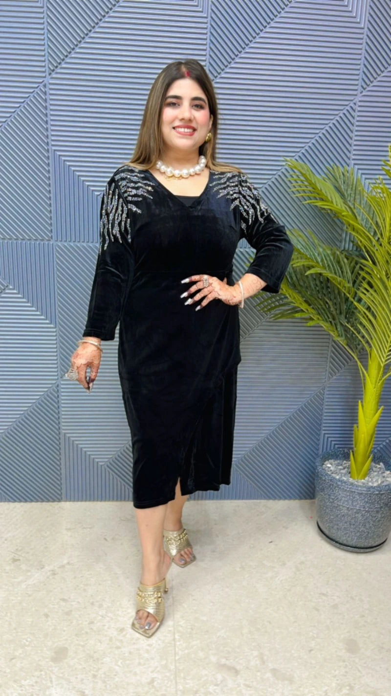 Premium Velvet Dress With Front Swarovski Work GGR690
