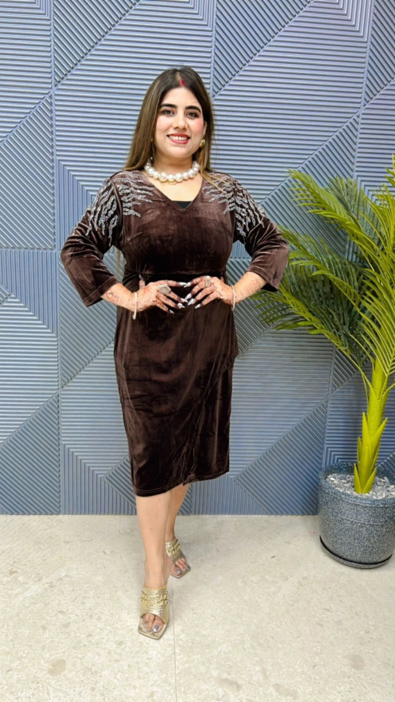 Premium Velvet Dress With Front Swarovski Work GGR690