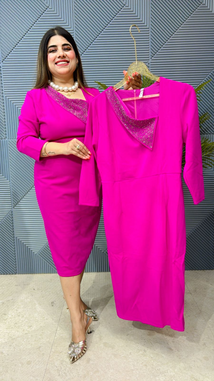 Pretty One Piece Dress With Beautiful Neck GGR1139