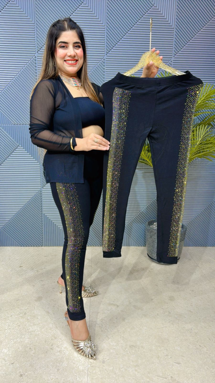 Stunning HojariPant With Swarovski GGR1205