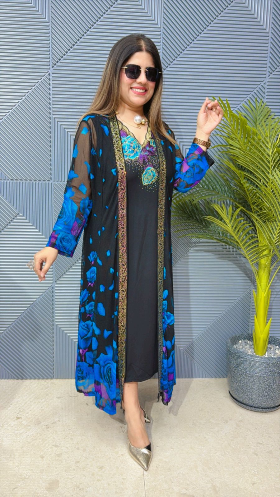 BEAUTIFUL DRESS WITH SHRUG GGR1418
