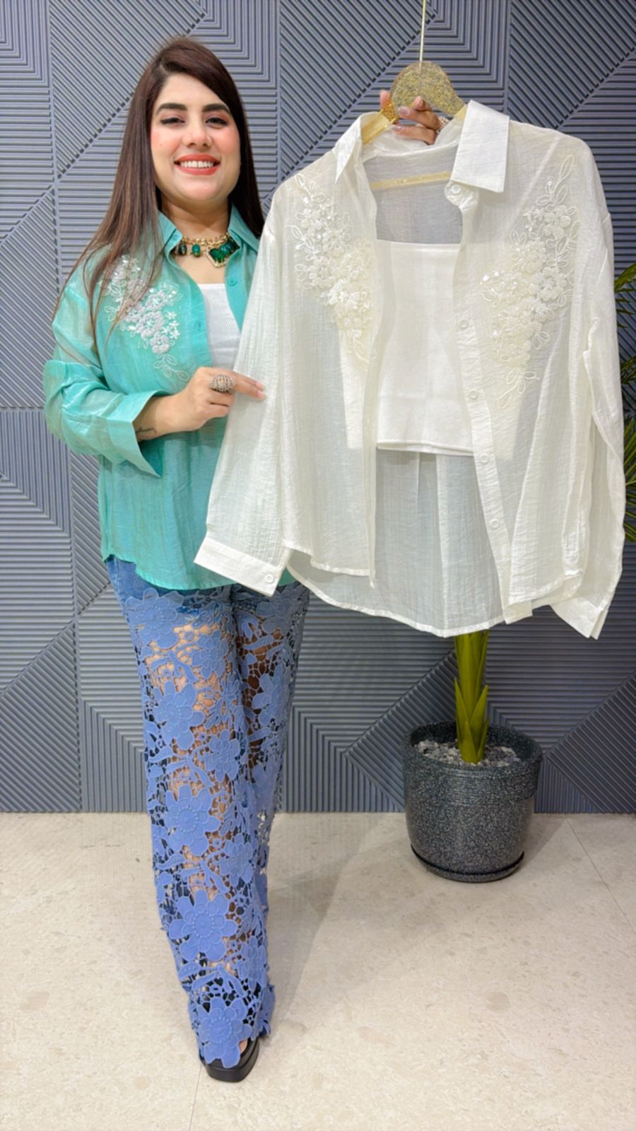 BEAUTIFUL SHRUG TOP GGR1832