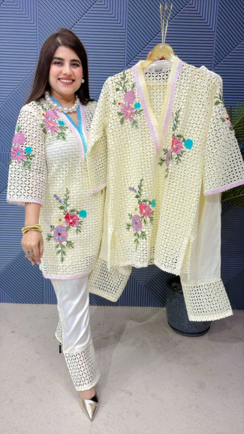 CROSIA WORK PANT SUIT WITH BEAUTIFUL LACE WORK AND LINING GGR1864