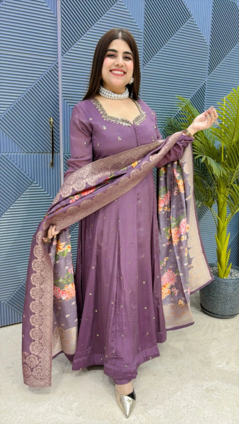 BEAUTIFUL 3PCS. ANARKALI SUIT GGR1923