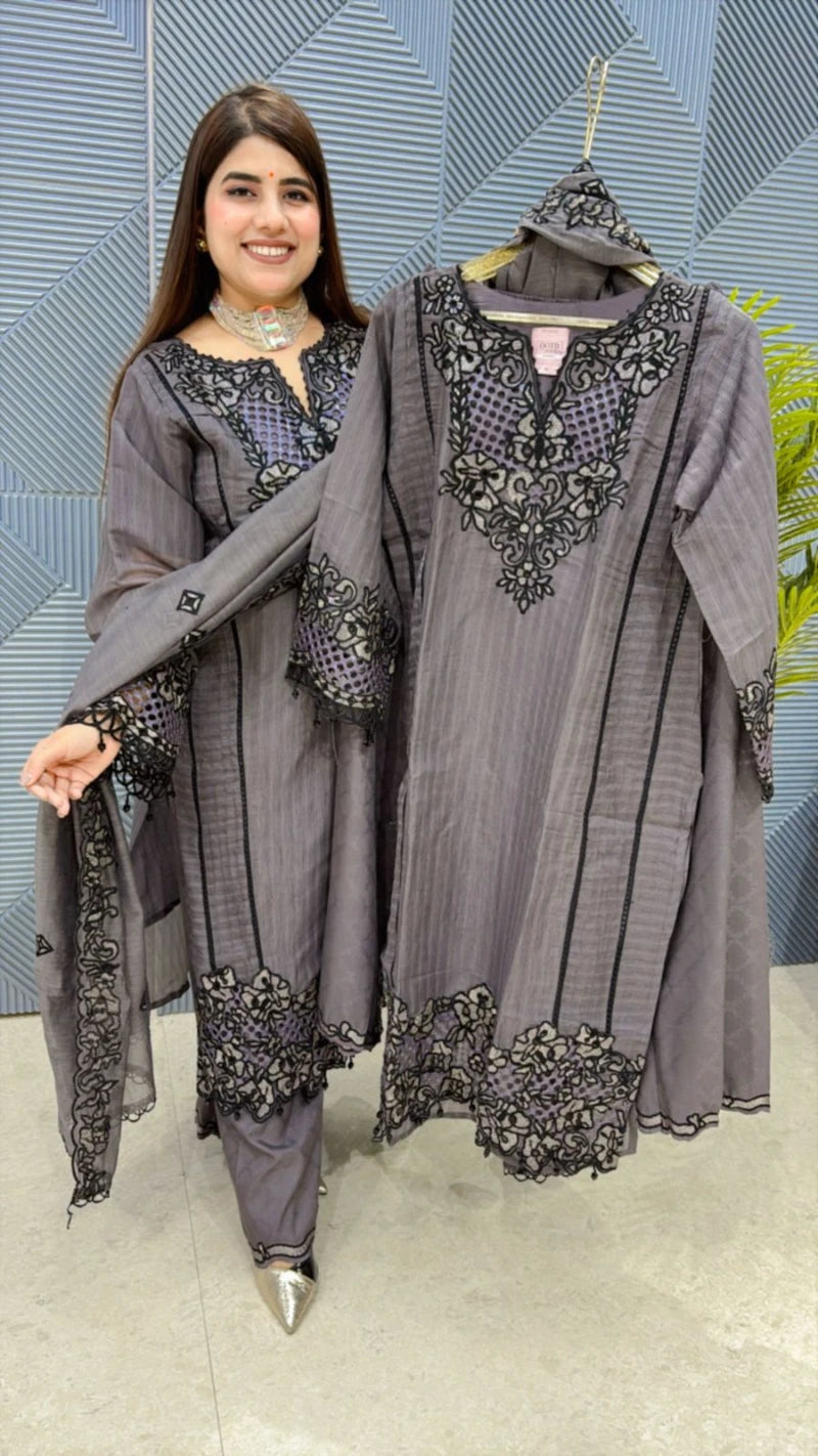 PREMIUM 3 PCS PAKISTANI SUIT GGR1968