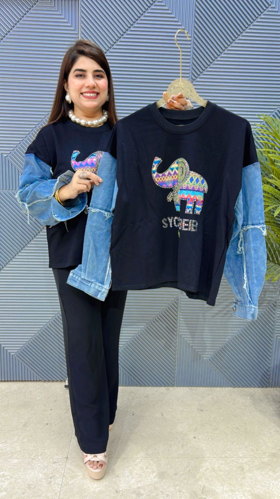 BEAUTIFUL ELEPHANT TOP GGR3052