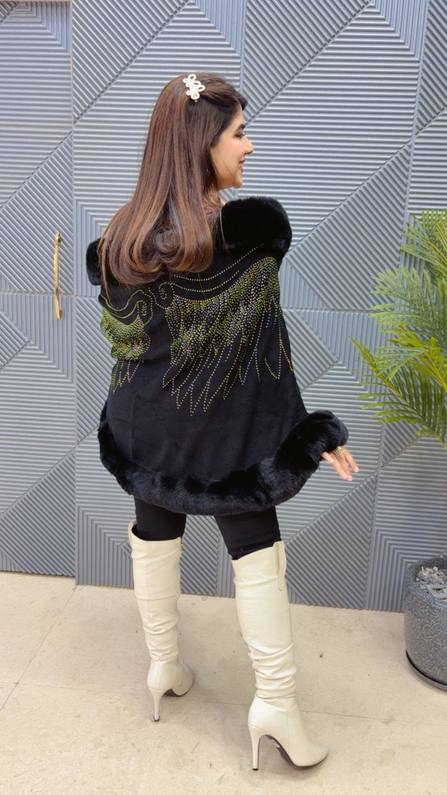 PREMIUM WINTERWEAR PONCHU GGR3949