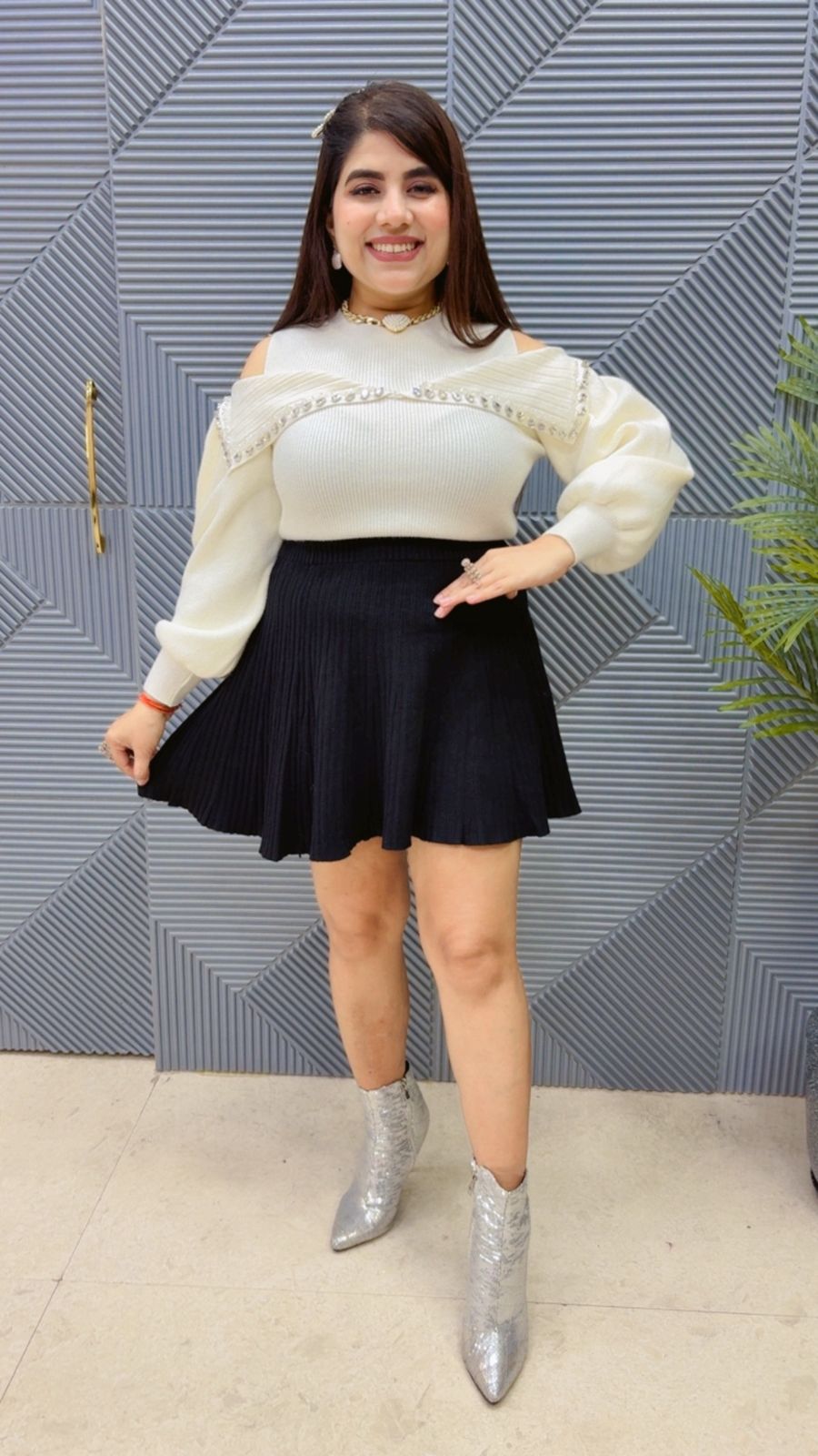 BEAUTIFUL MINI SKIRT GGR3953