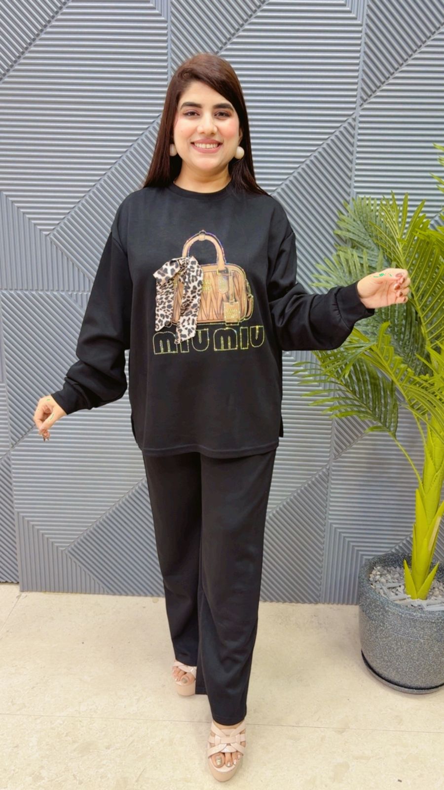 BEAUTIFUL PURSE CORD SET GGR4054