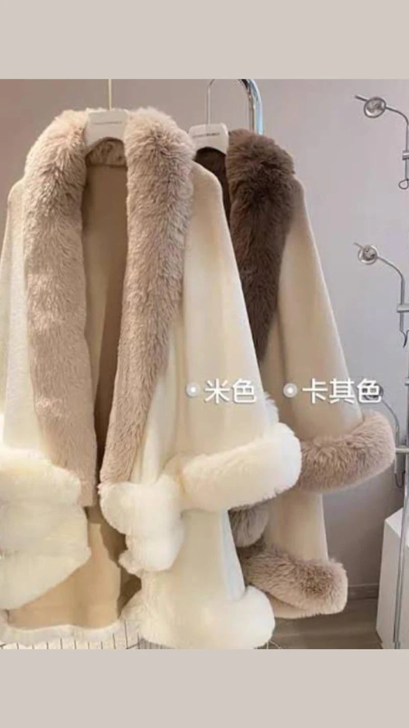 Beautiful Free Size Dual Shade Furr Ponchu GGR717