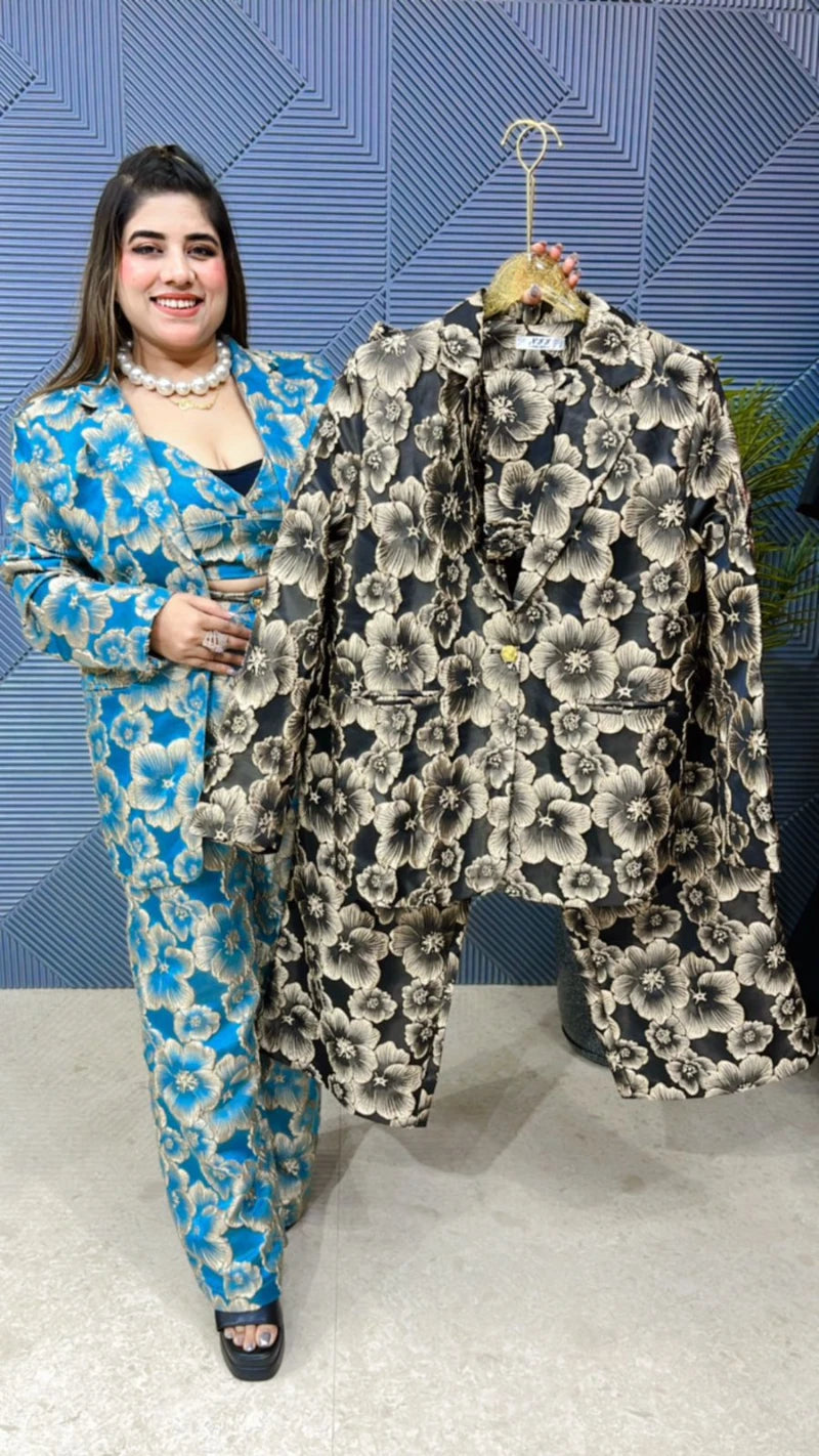 Beautiful Imported Fabric Blazer Set With Bustier GGR726