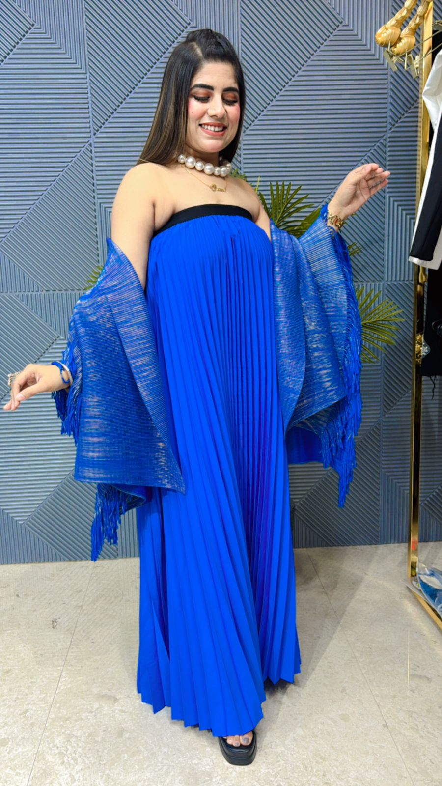 Beautiful Partywear Two Piece Dress With Shrug GGR1021