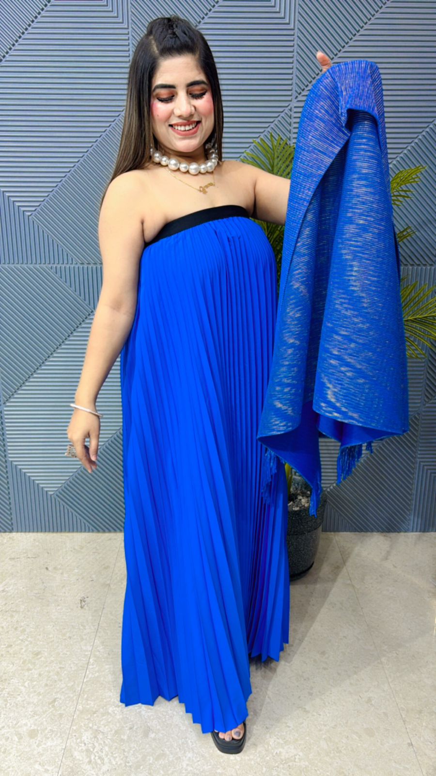 Beautiful Partywear Two Piece Dress With Shrug GGR1021