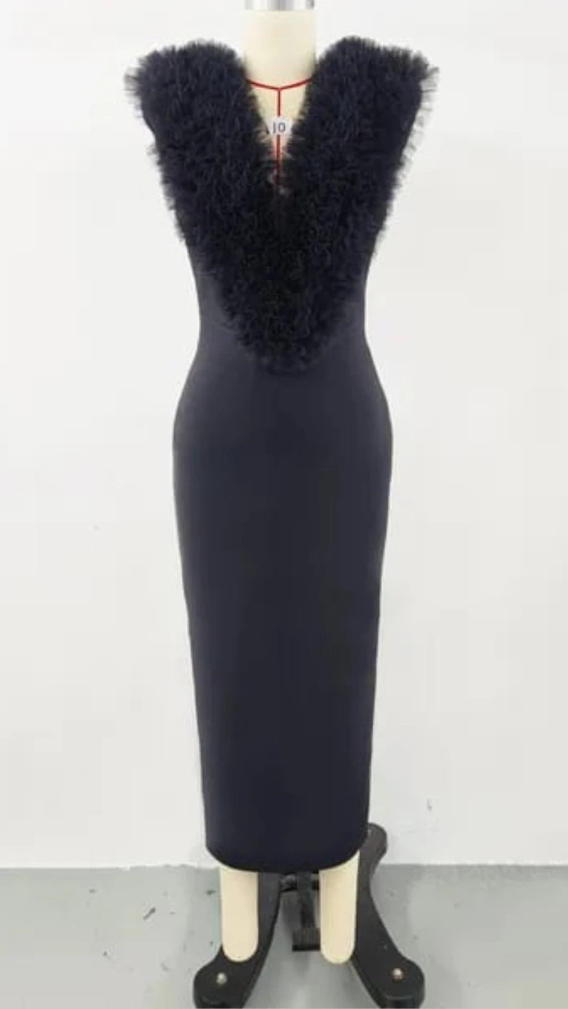 Beautiful Premium Quality Dress With Furr Neck GGR675