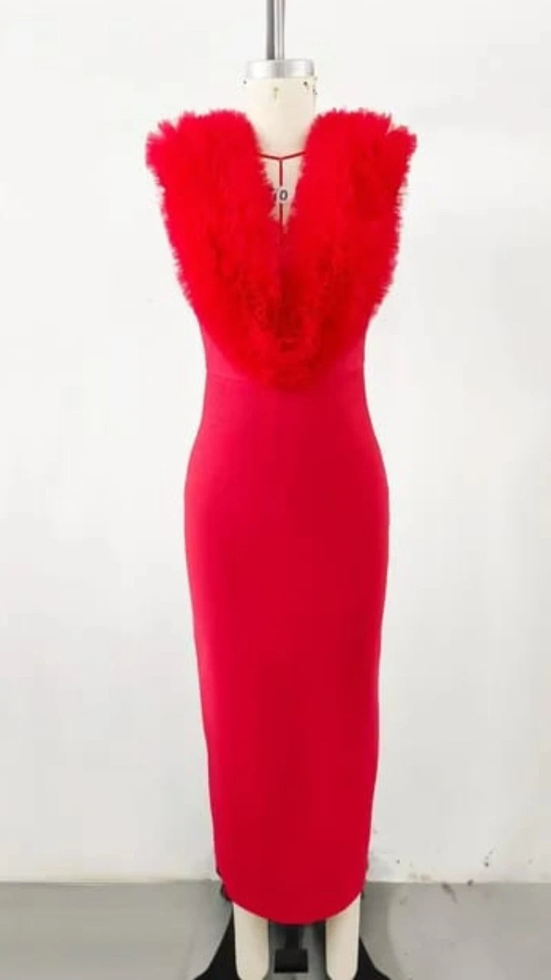 Beautiful Premium Quality Dress With Furr Neck GGR675