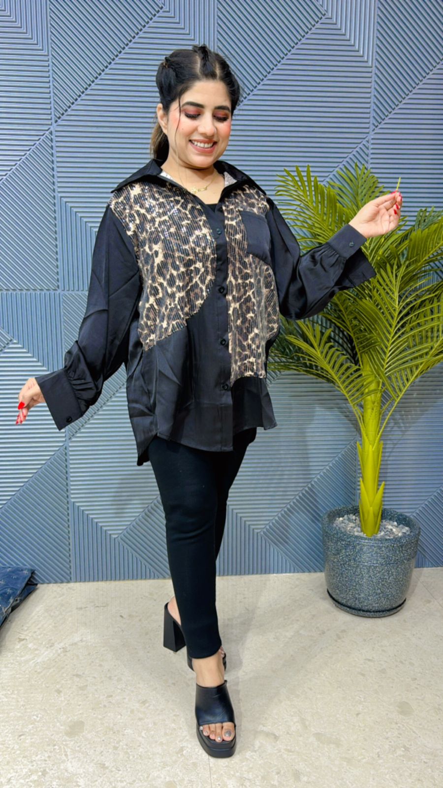 Beautiful Sequence Leopard Top GGR1112