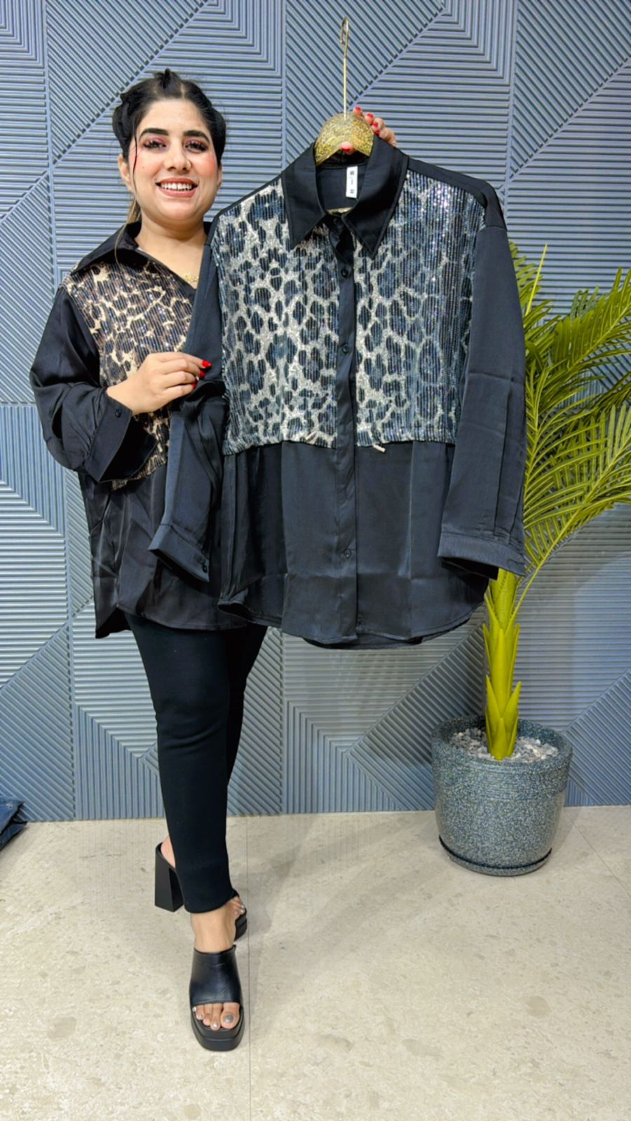 Beautiful Sequence Leopard Top GGR1112