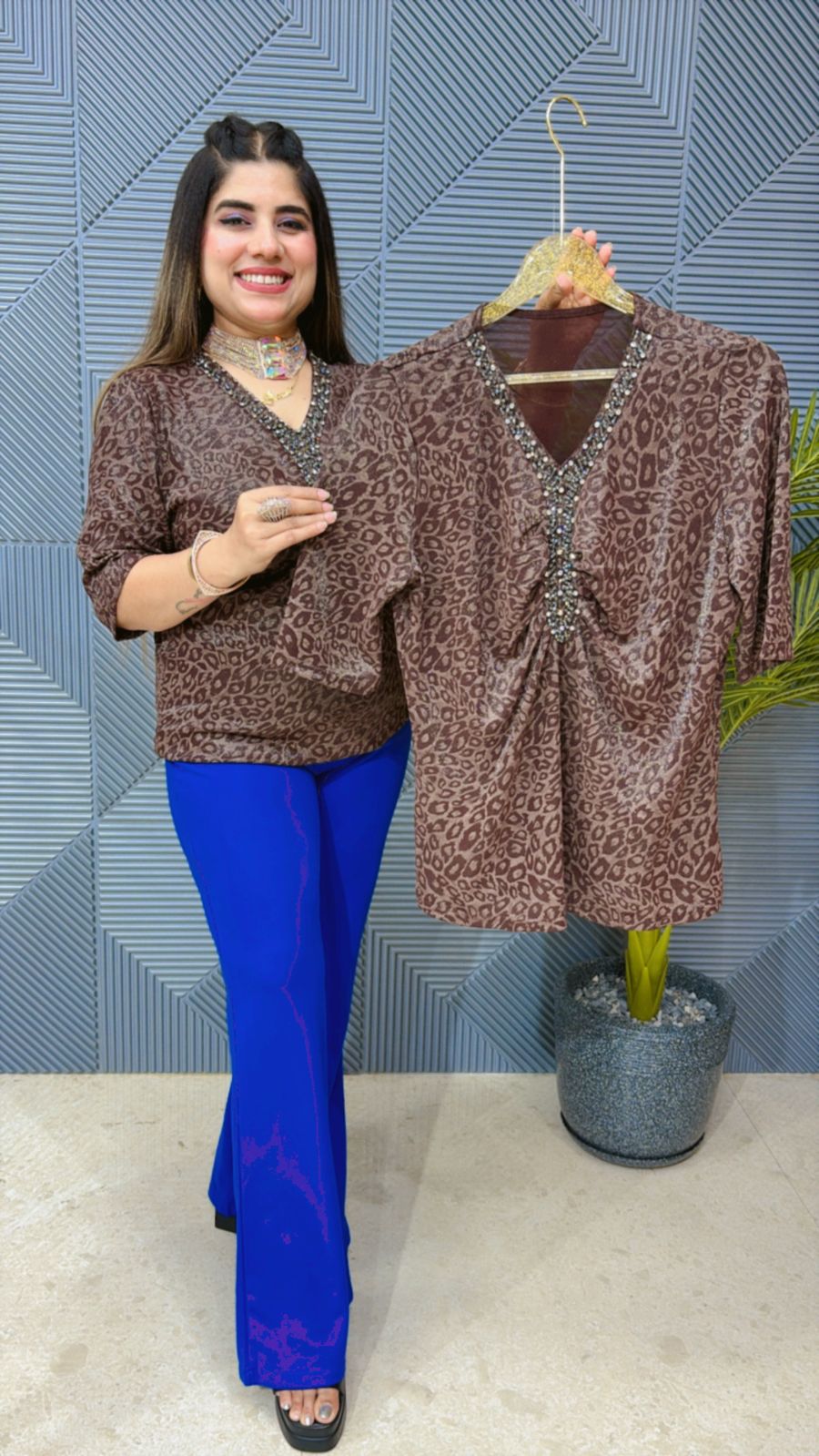Beautiful Top With Studied Work and Leopard Print GGR1324