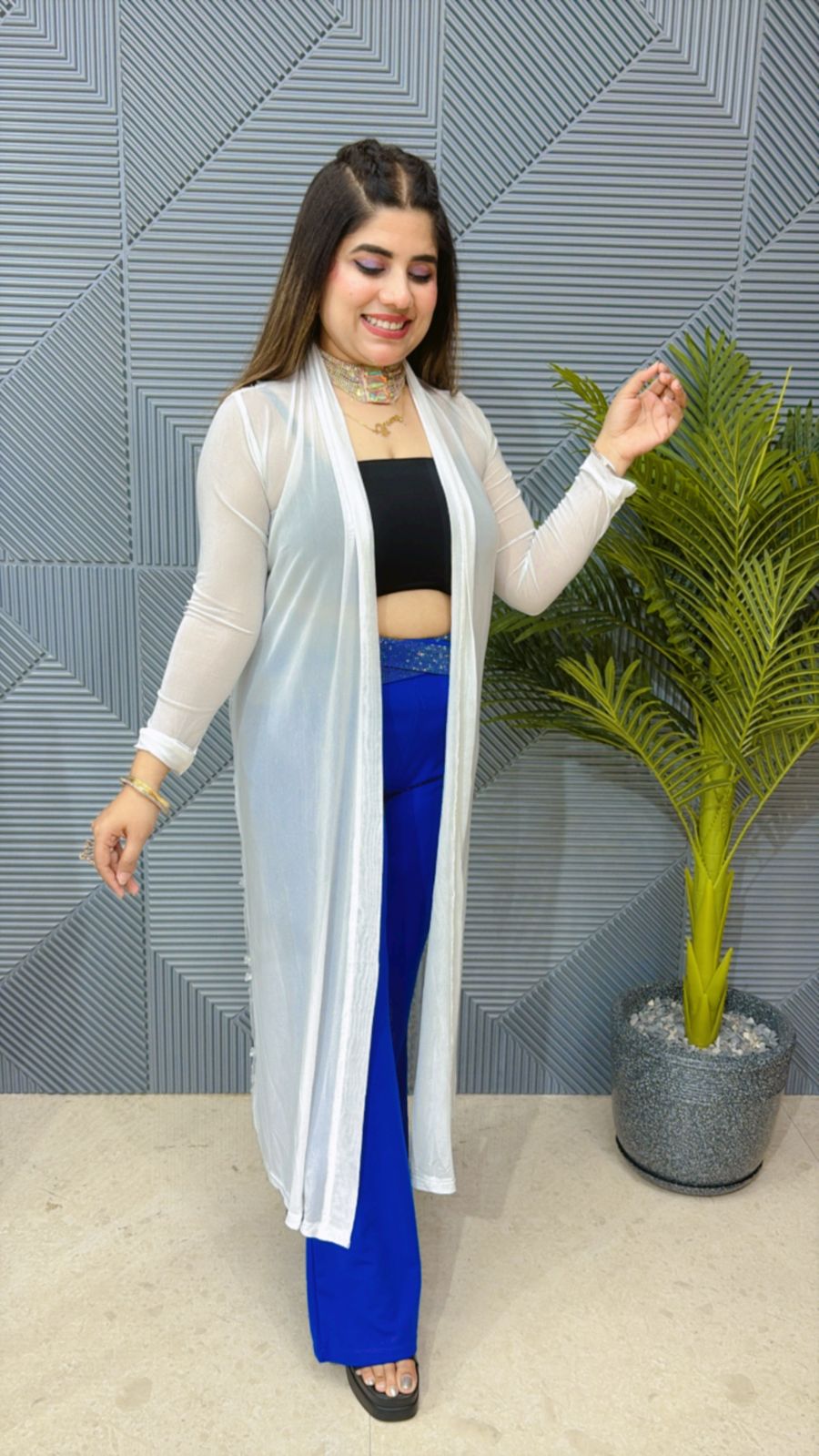 Cute Power Shrug With Beautiful Back GGR1318