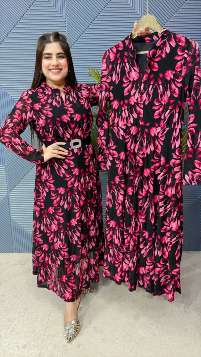 POWERNET DRESS WITH BELT GGR1736