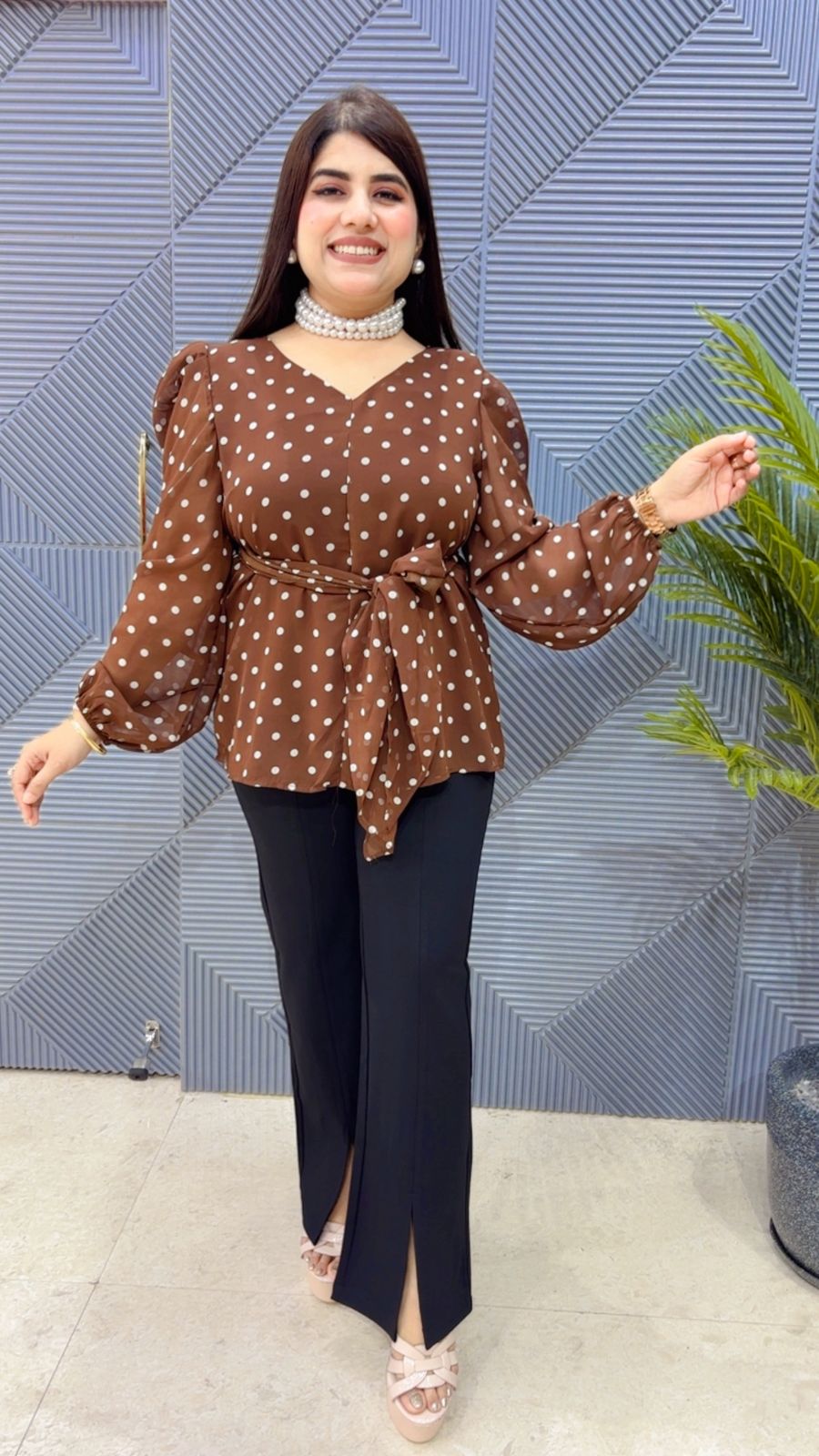BEAUTIFUL TOP GGR3271