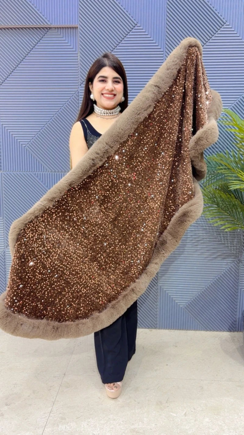 PREMIUM WINTERWEAR PONCHU GGR3390