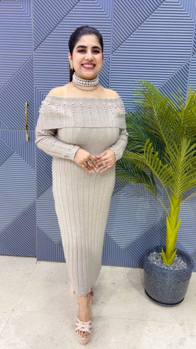 BEAUTIFUL WOOLEN DRESS GGR3491