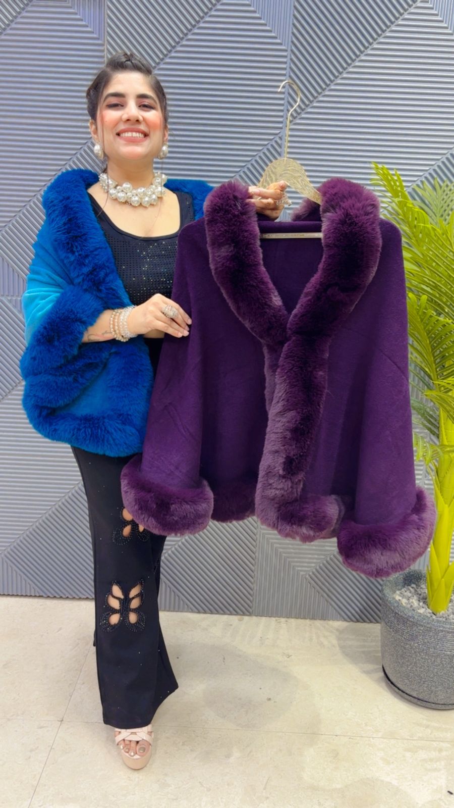 BEAUTIFUL WINTERWEAR PONCHU GGR3543