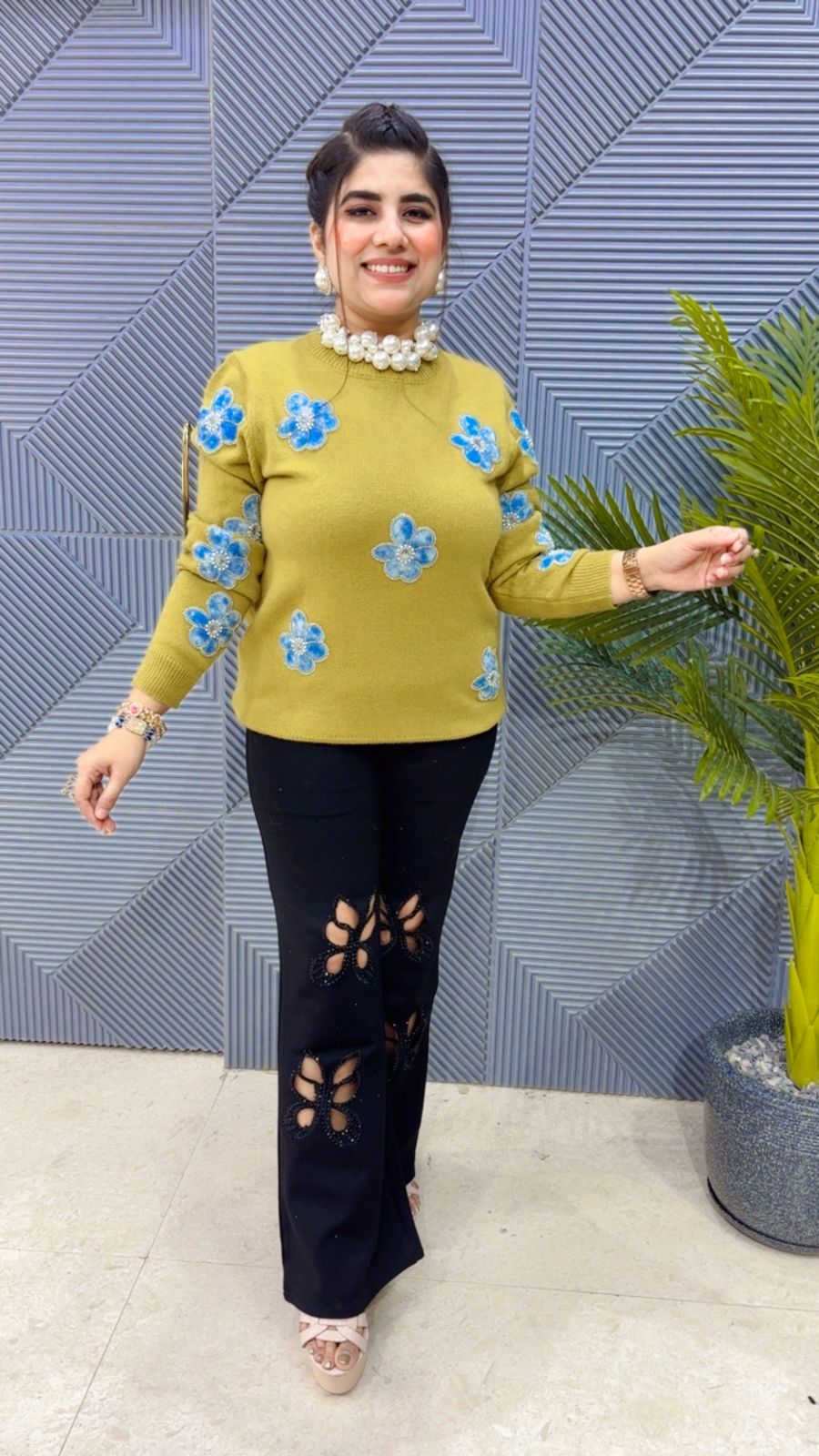 BEAUTIFUL WINTERWEAR TOP GGR3547