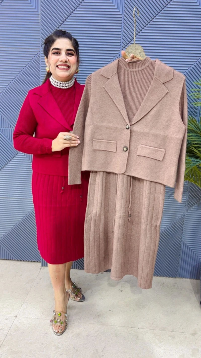 PREMIUM WINTERWEAR DRESS WITH CUT SLEEVS JACKET GGR3653