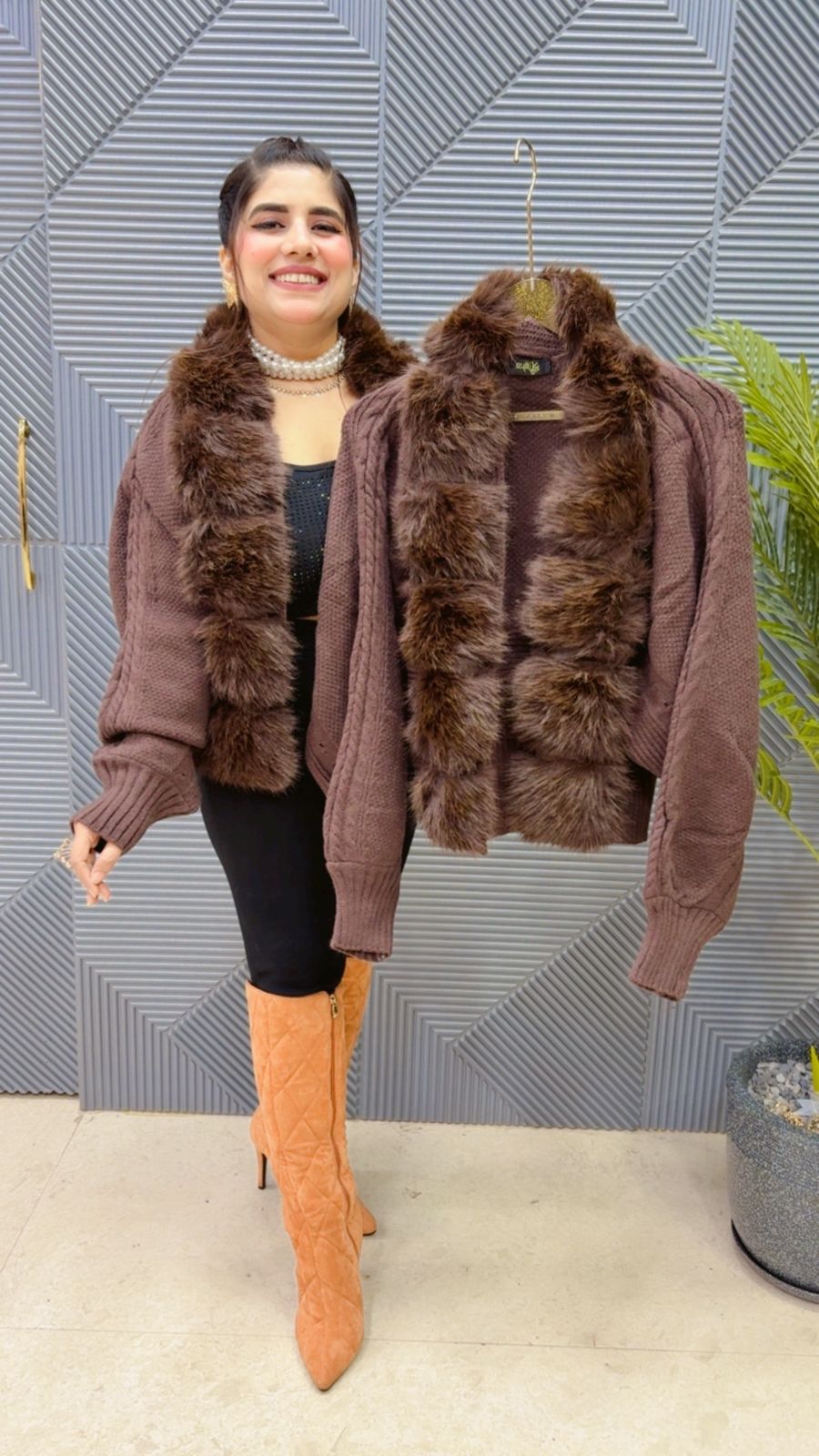 PREMIUM SHRUG PONCHU GGR3694