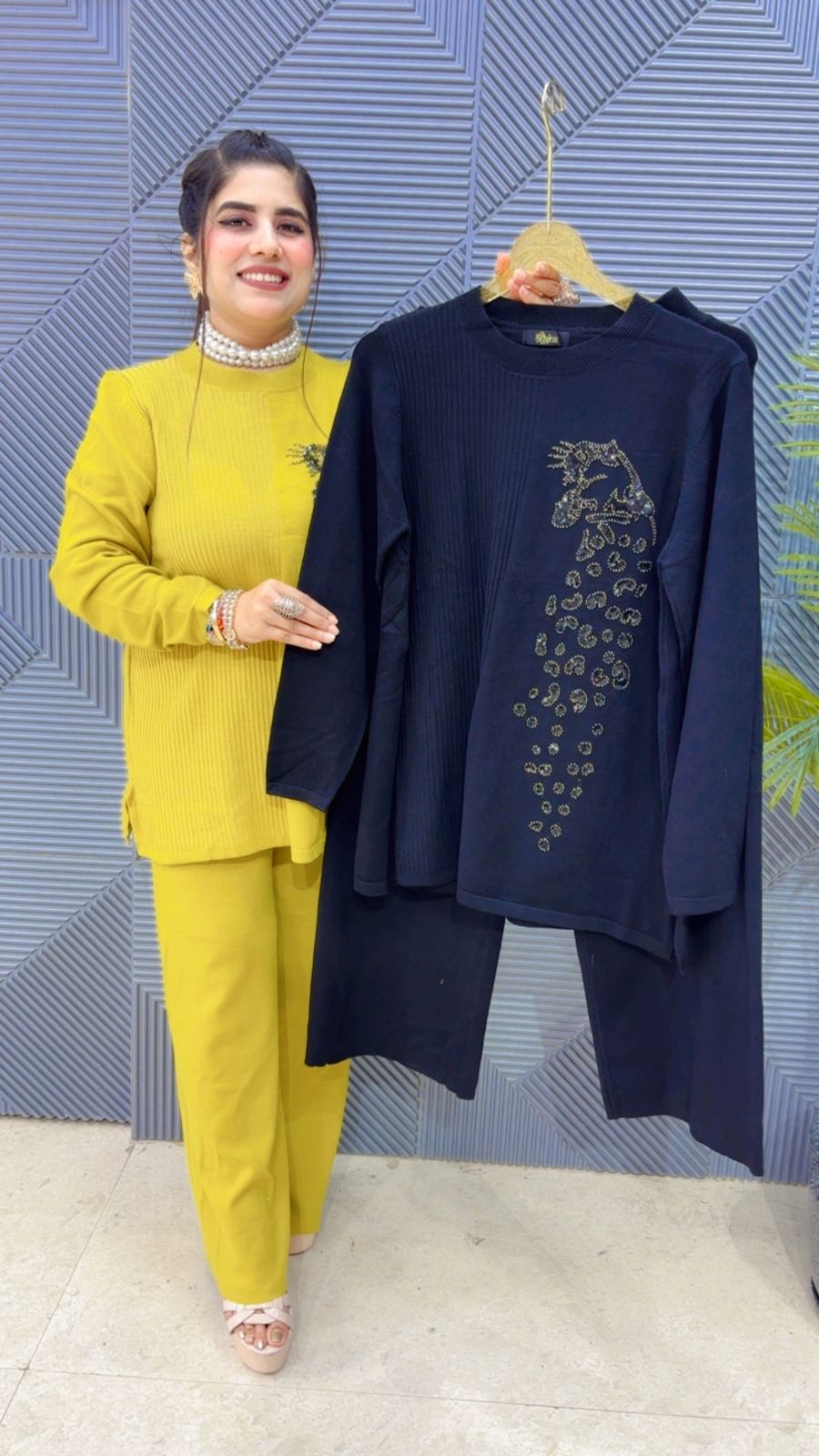 BEAUTIFUL CORD SET GGR3702