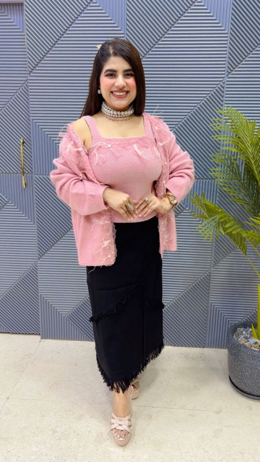 BEAUTIFUL SHRUG TOP GGR3705