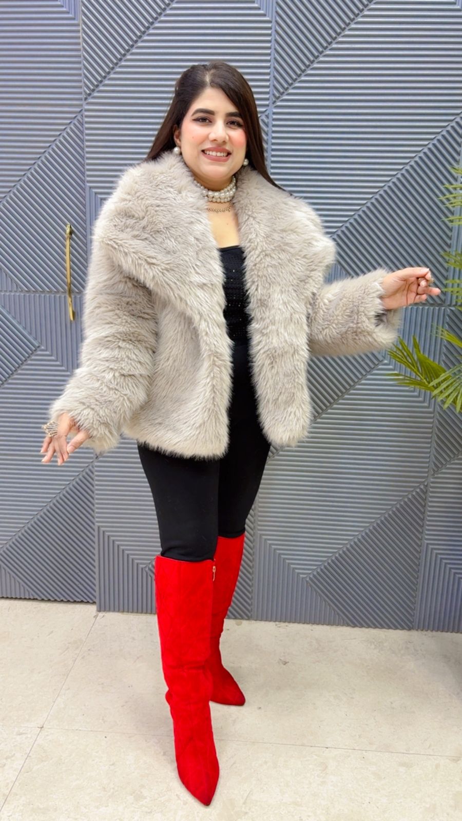BEAUTIFUL FURR COAT GGR3714