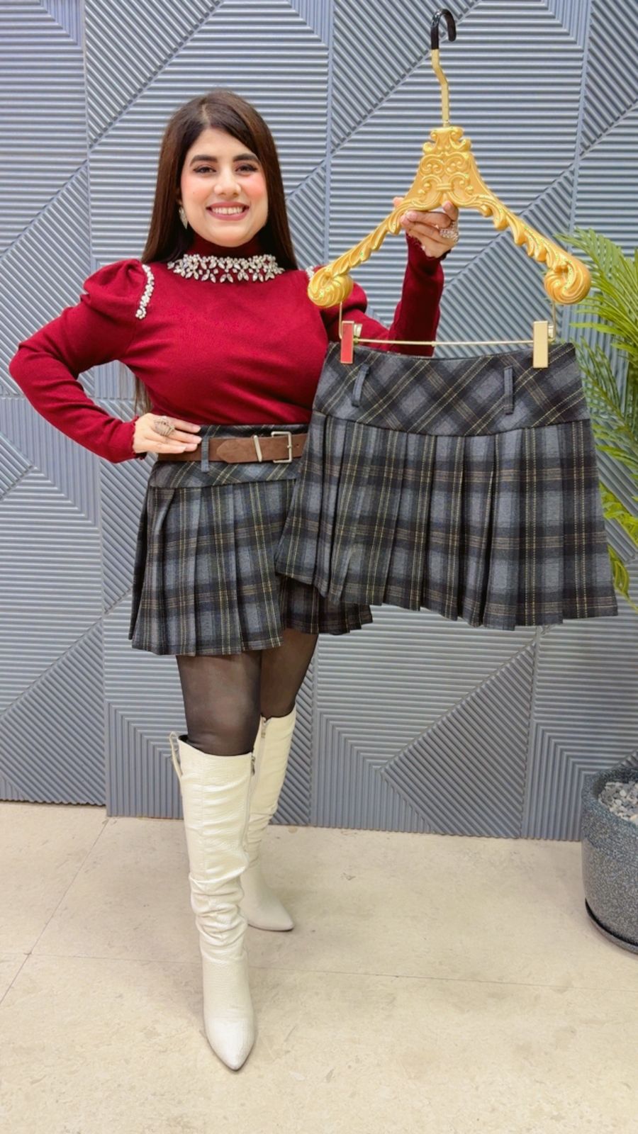 BEAUTIFUL MINI SKIRT GGR3753