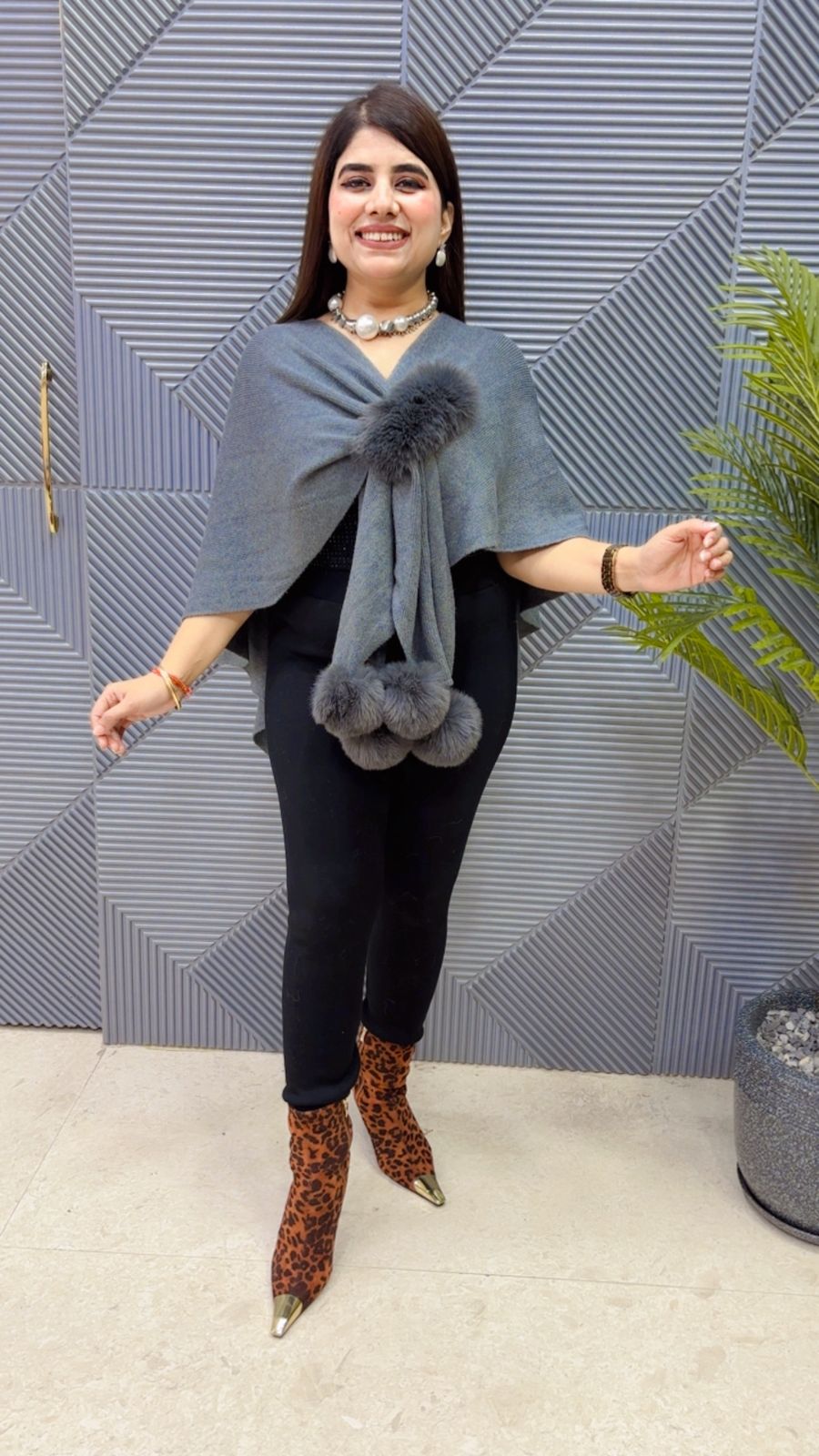 BEAUTIFUL PONCHU GGR3768